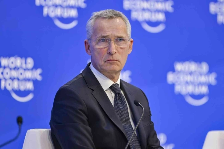 Stoltenberg: "Demokrasinin zulmü ve baskıyı yendiğini kanıtlamamız gerekiyor"
