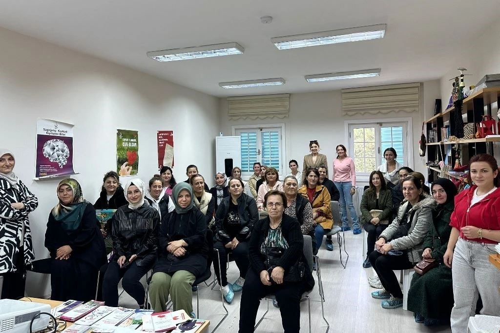 Süleymanpaşa Çocuk Akademisi’nden Eş Zamanlı Bilgilendirme semineri
