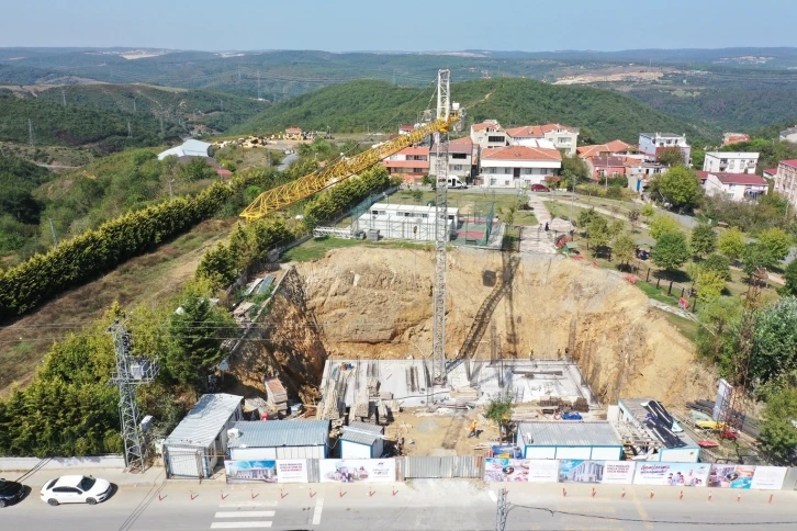 Sultangazi Belediyesi’nin yaptığı Gençlik Spor ve Sağlık Merkezi kısa sürede tamamlanacak
