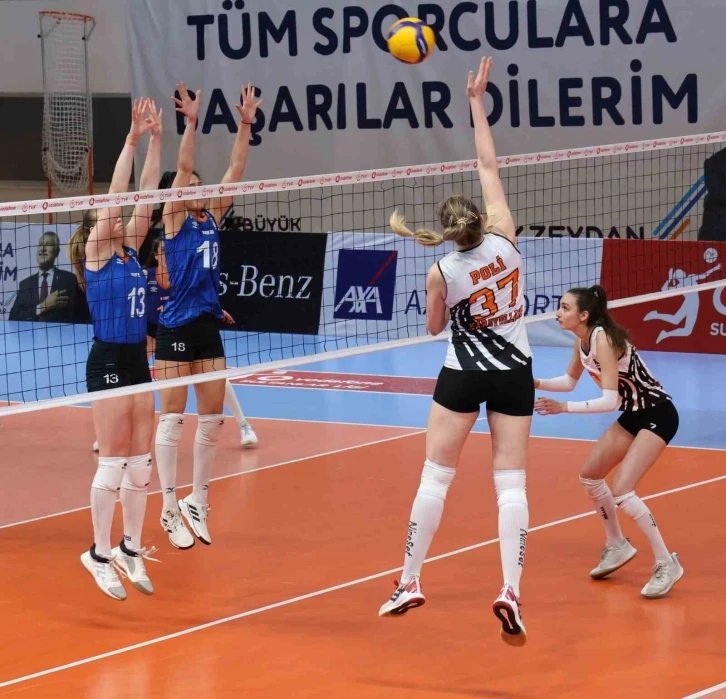 Sultanlar Ligi: Çukurova Belediyespor: 3 - Karayolları Spor Kulübü: 0
