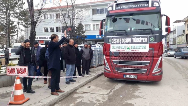 Sungurlu’da ilçe halkı afetzedeler için seferber oldu
