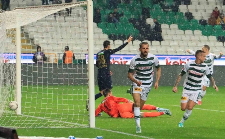 Süper Lig’de Konyaspor tarihinin en golcü yabancı oyuncusu Cikalleshi
