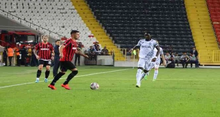 Süper Lig’de rekabet, puan durumuna yansıdı