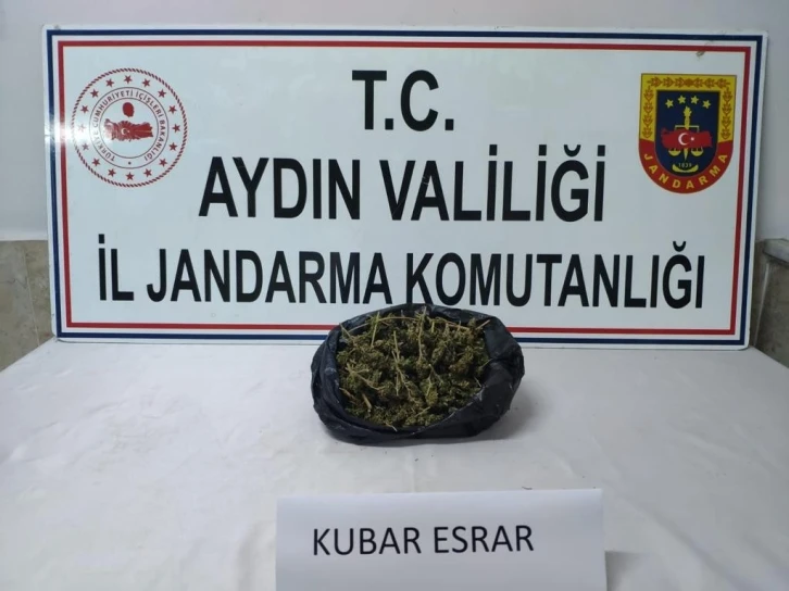 Şüpheli şahsın kullandığı araçtan uyuşturucu madde çıktı
