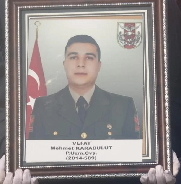 Suriye'de kalp krizi sonucu şehit olan Uzman Çavuş, toprağa verildi