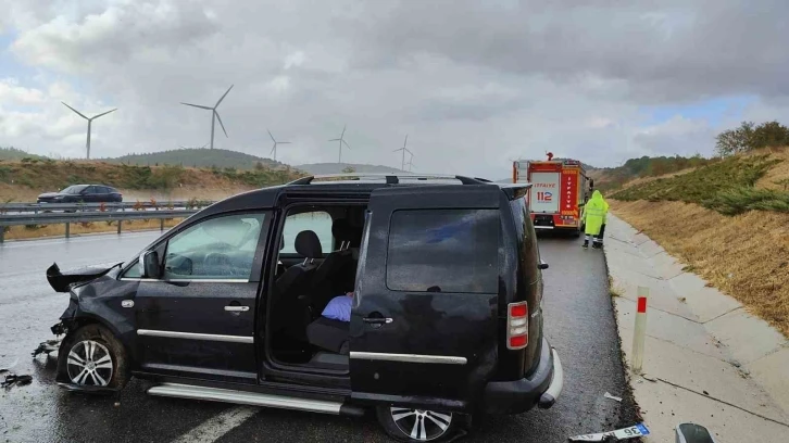 Susurluk’ta trafik kazasında 3 kişi yaralandı
