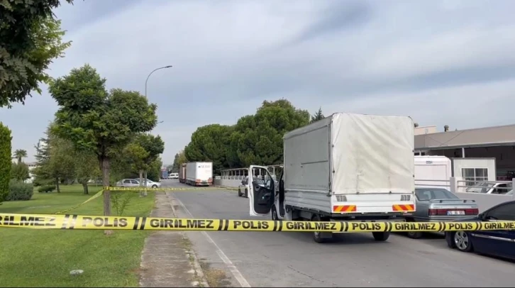 Takibe aldığı husumetlisini yol ortasında kurşuna dizdi
