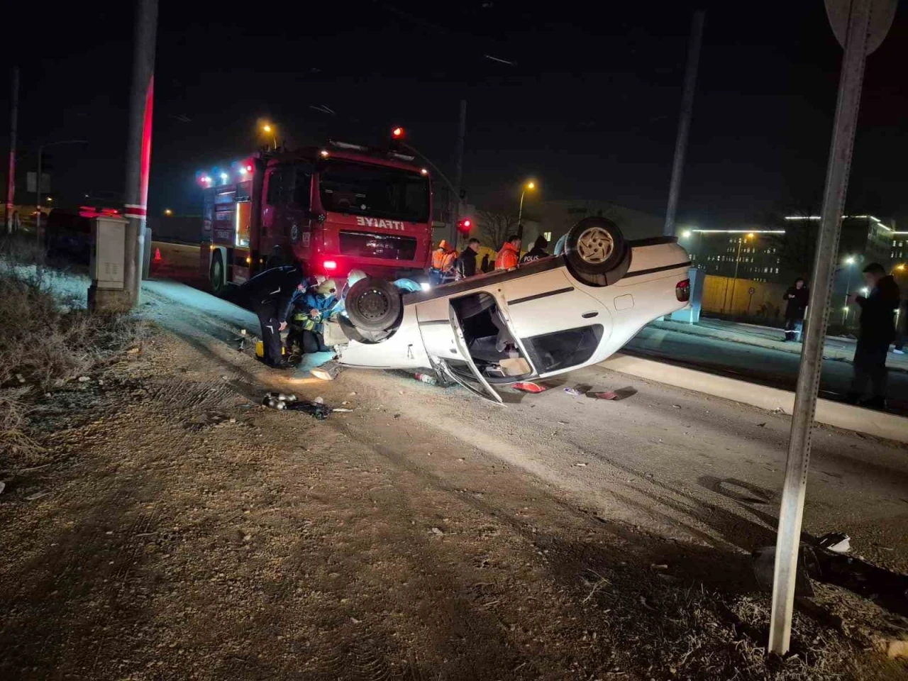 Takla atan otomobilin sürücüsü ehliyetsiz ve 2,19 promil alkollü çıktı
