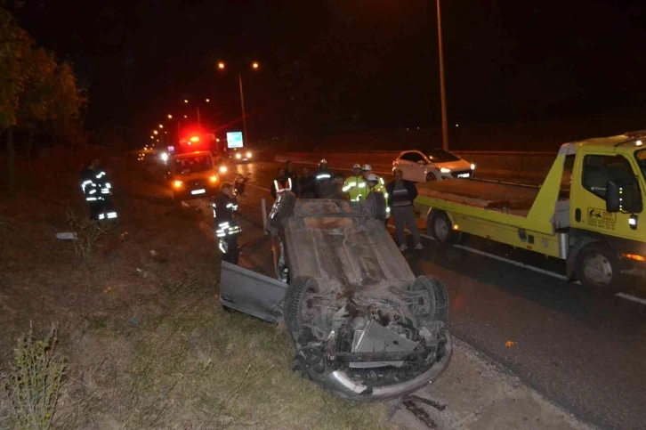 Takla atan otomobilin sürücüsü yaralandı
