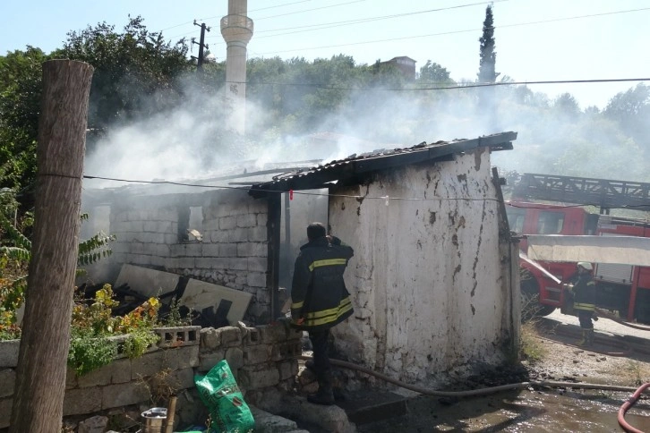 Tandır ateşi yangına neden oldu