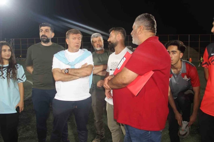 Tanju Çolak’tan, Galatasaray değerlendirmesi: "Takımın temposu yok, gücü yok"
