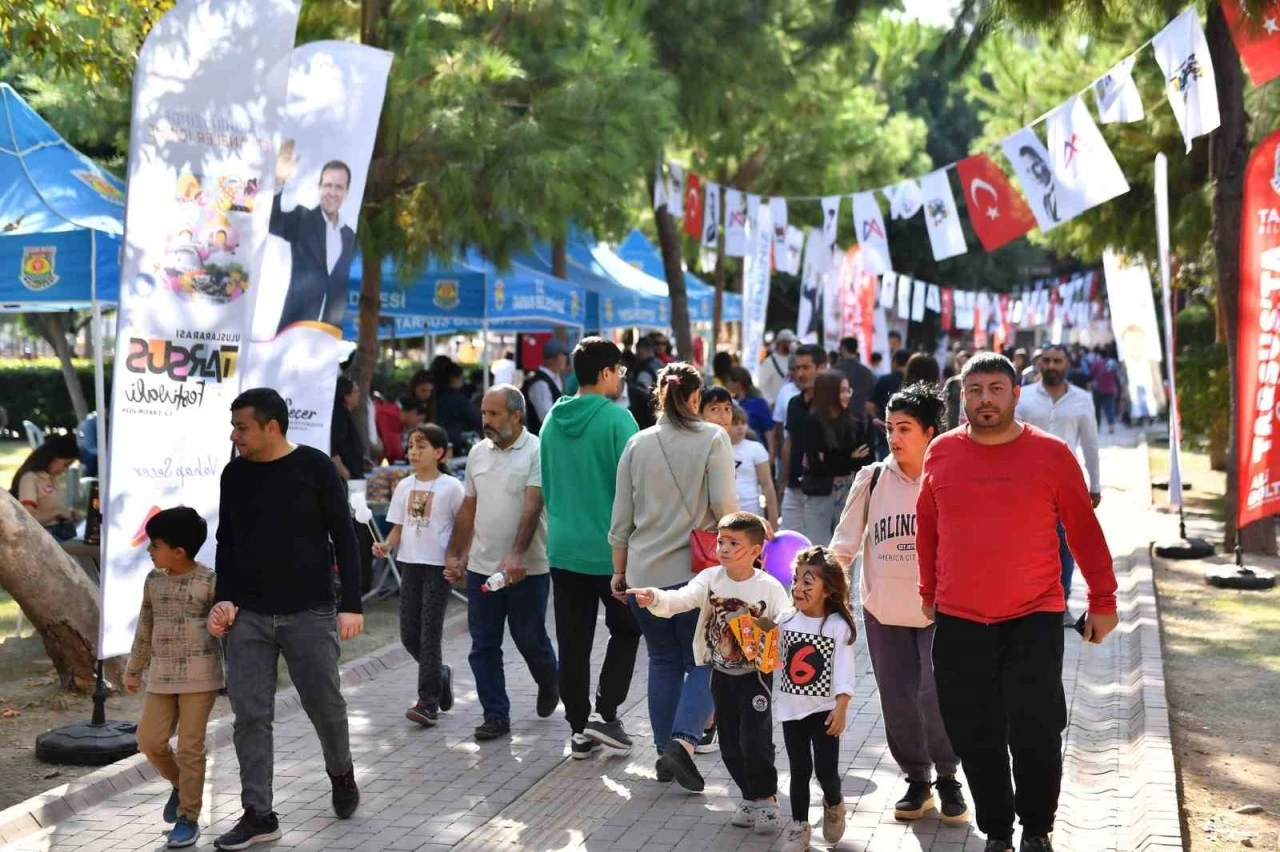 Tarsus Festivali esnafın yüzünü güldürdü
