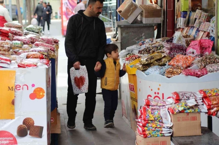 Tatvan’da bayram yoğunluğu
