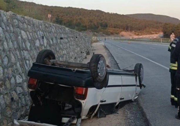 Tavşanlı’da trafik kazası, 3 yaralı
