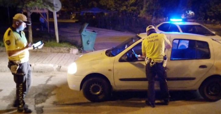 Tavşanlı ilçesinde trafikte denetimler devam ediyor
