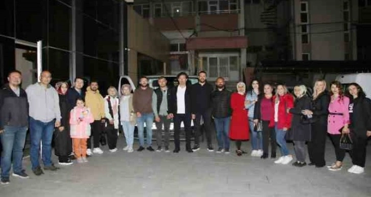 Tavşanlı’dan deprem bölgesine çocuklar için oyuncakları ulaştırdılar