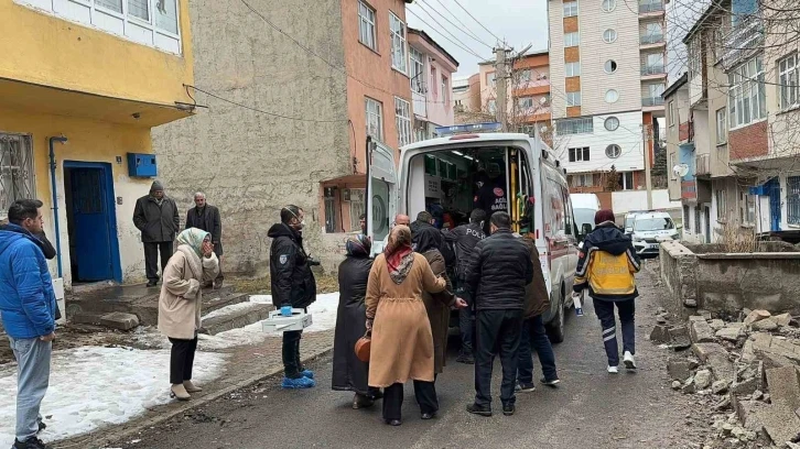 Tek başına yaşayan adam evinde ölü bulundu
