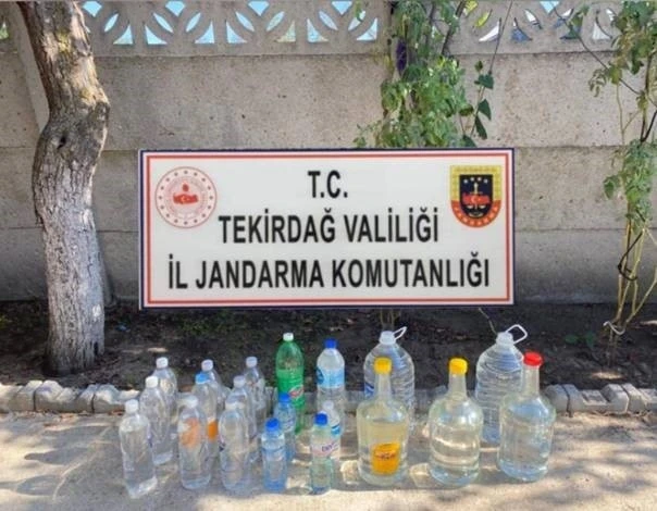 Tekirdağ’da 30 Litre sahte rakı ele geçirildi
