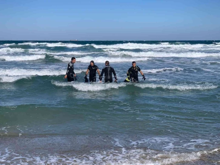 Tekirdağ’da denize giren 2 kardeşten biri kayboldu, diğeri hastaneye kaldırıldı
