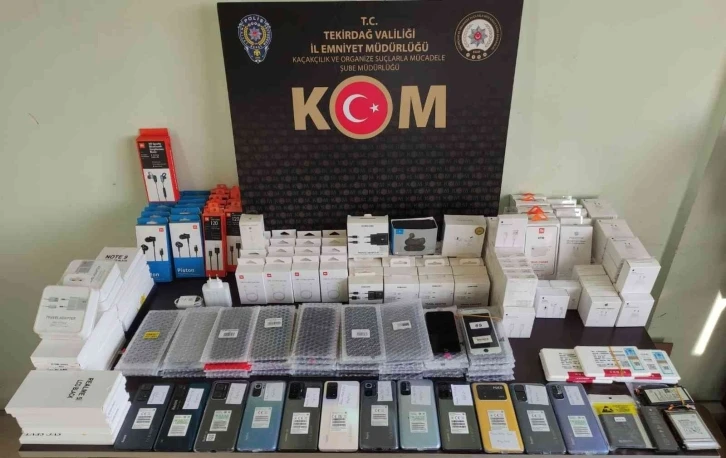 Tekirdağ’da kaçak telefon operasyonu
