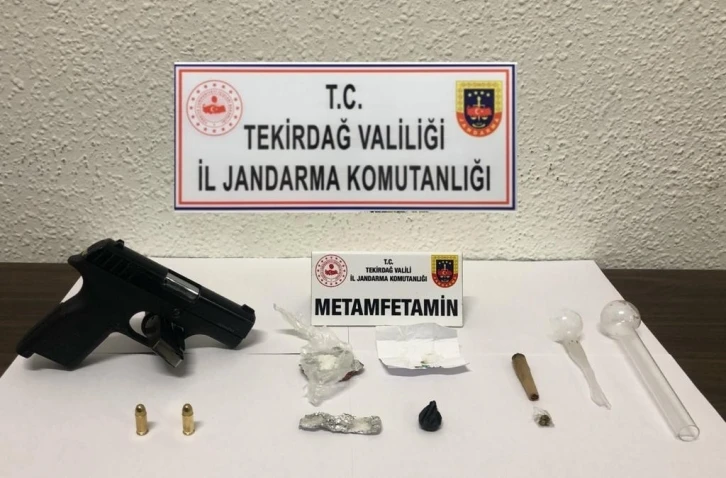 Tekirdağ’da uyuşturucu kullanan 4 zanlı yakalandı
