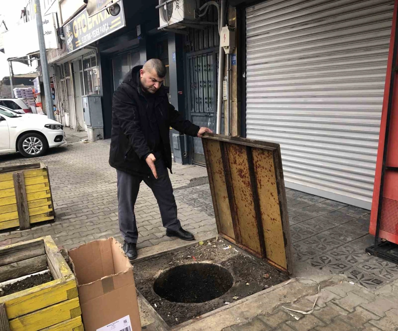 Tekirdağ’da vatandaşın lağım isyanı
