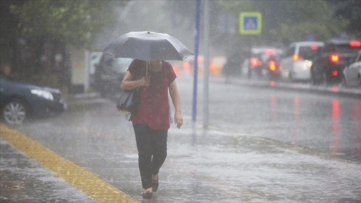 Tekirdağ ve Doğu Akdeniz için gök gürültülü sağanak uyarısı