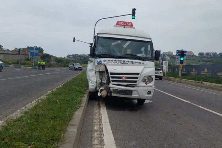 Tekirdağ'da özel toplu taşıma aracı kazası: 7 yaralı