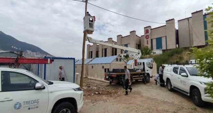 Tekirdağ’dan deprem bölgesine 10’uncu arıza bakım onarım ekibi gönderildi