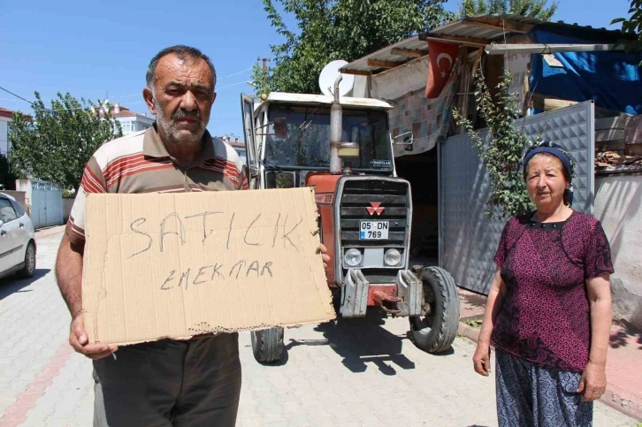 Telefon dolandırıcılarına 750 bin TL kaptıran Amasyalı çiftçi, traktörünü satışa çıkardı
