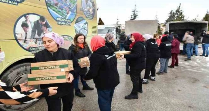 Tepebaşı’ndan depremzedelere yardım eli