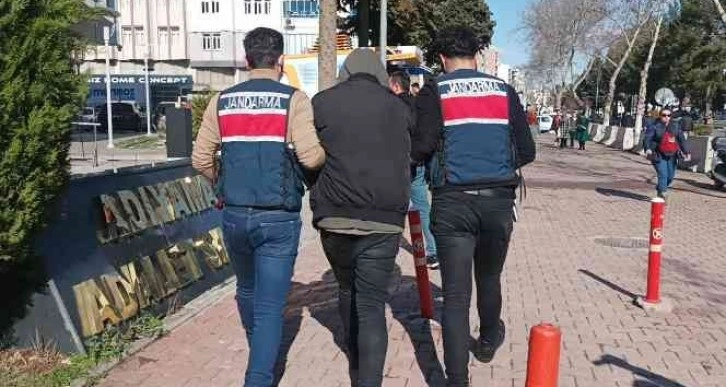 Terör operasyonunda gözaltına alınan 2 şahıs adliyeye sevk edildi