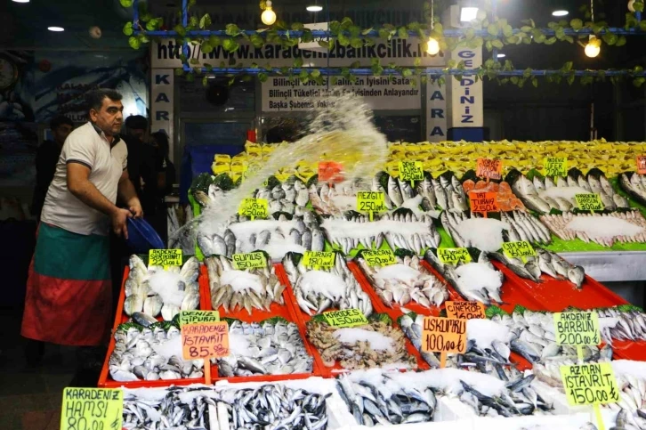 Tescilli ciğer kenti Diyarbakır’da balık rüzgarı
