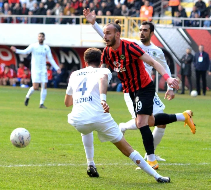 TFF 2. Lig: Çorumspor FK: 2 - Menemen FK: 1
