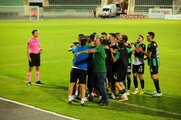 TFF 2. Lig: Denizlispor: 1 - Karaman FK: 1
