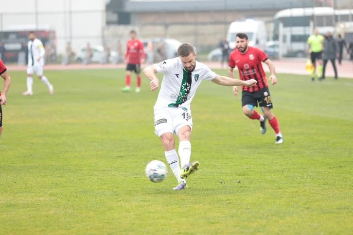 TFF 2. Lig: GMG Kastamonuspor: 0 - Kocaelispor: 1
