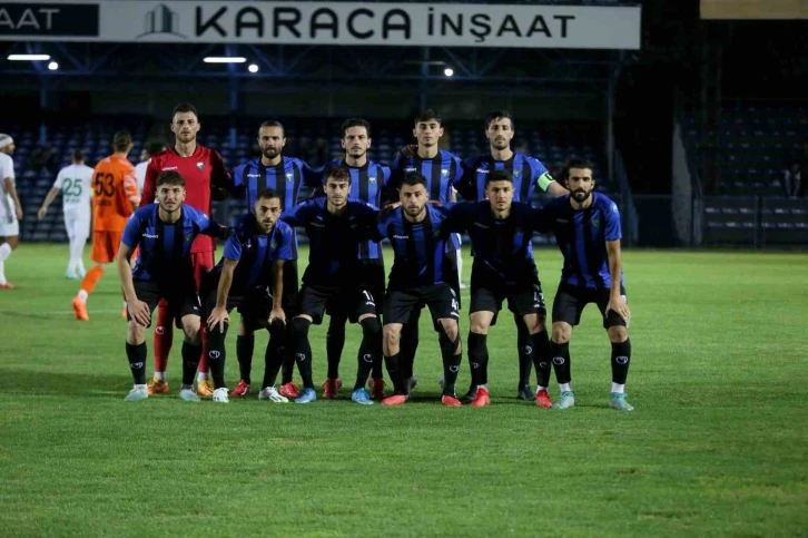 TFF 2. Lig: Karacabey Belediyespor: 3 - Kırşehir FSK: 0
