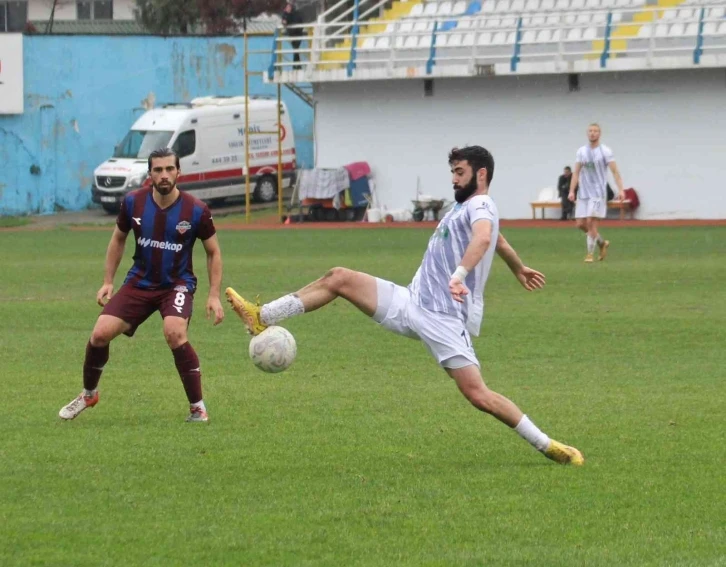 TFF 2. Lig: Pazarspor: 1 - 1461 Trabzon FK: 1
