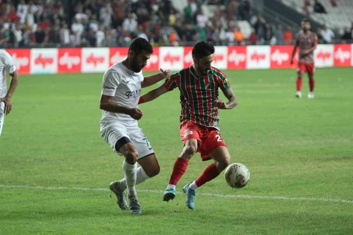 TFF 3. Lig: Karşıyaka:0 - Şile Yıldızspor: 0
