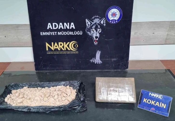 Tırın kupasındaki yatakta zulalı 2 kilo 300 gram kokain çıktı
