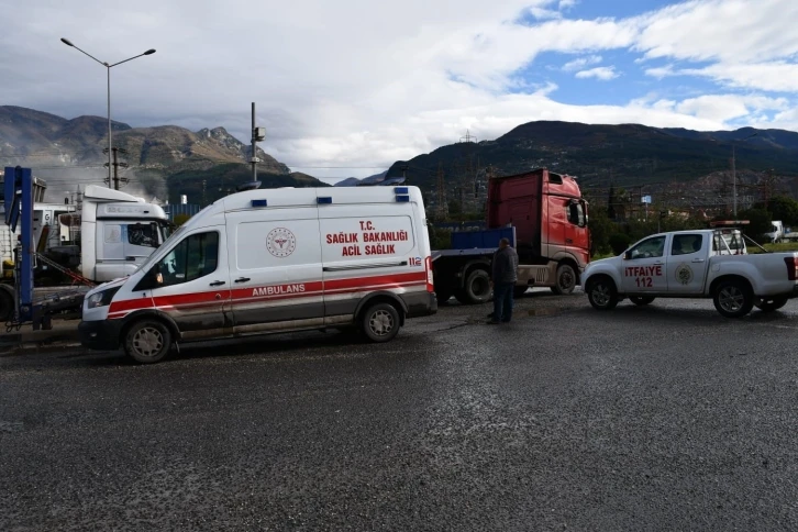 Tırla çarpışan motosikletin sürücüsü hayatını kaybetti
