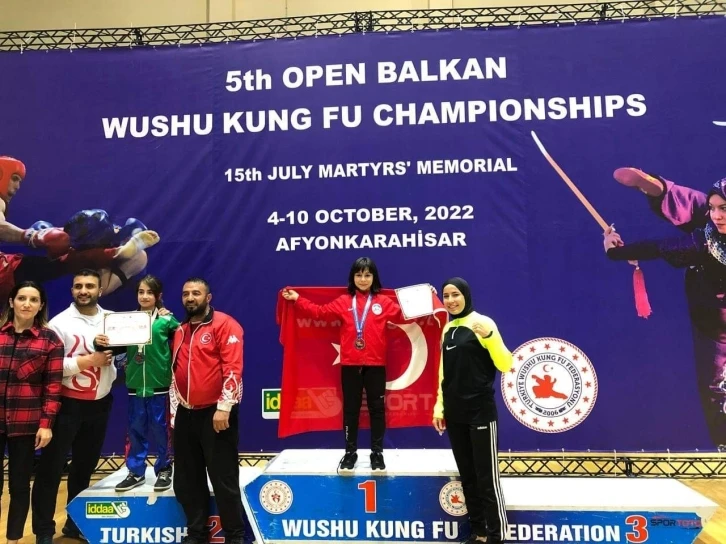 Tomarzalı Elif Wushu Kung Fu Şampiyonu Oldu
