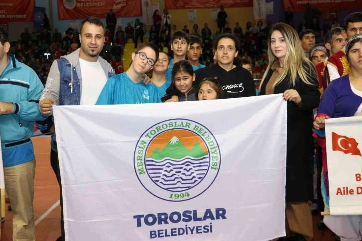 Toroslar’da "Engel olma, farkında ol" etkinliği
