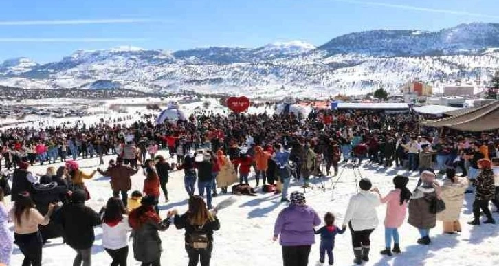 Toroslar Kar Festivali yoğun ilgi gördü