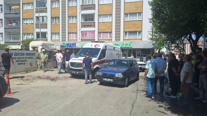 Trabzon’da sokak ortasında silahlı kavga: 1 yaralı
