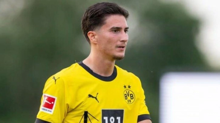 Trabzonspor duyurdu! Borussia Dortmund'dan bonservissiz transfer