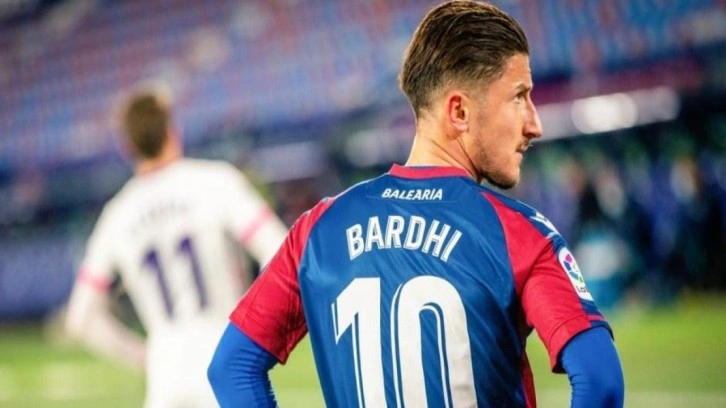 Trabzonspor Enis Bardhi’yi kadrosuna kattı