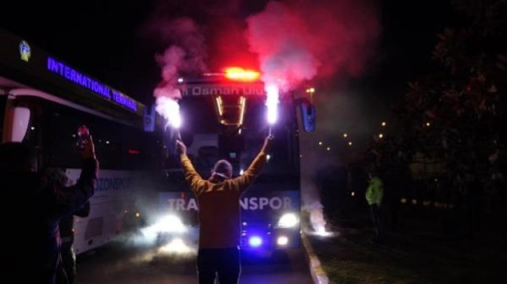 Trabzonspor'a taraftarından coşkulu moral desteği