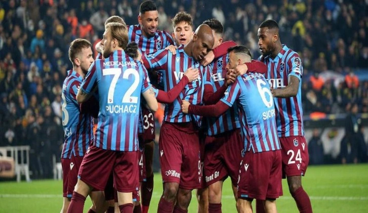 Trabzonspor’un şampiyonluğu için 8 puan kaldı!