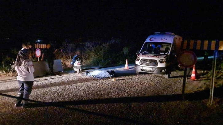 Trafiğe kapatılan yola giren motosiklet devrildi: 1 ölü, 1 yaralı
